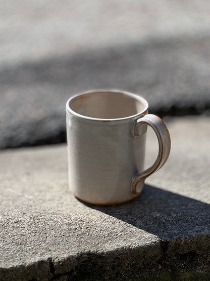 Mugg med öra